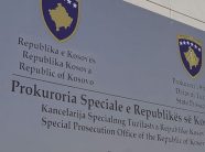 Vrasja e 29 civilëve shqiptarë në Zhegër, aktakuzë ndaj ish-komandantit që s’i parandaloi krimet më ’99