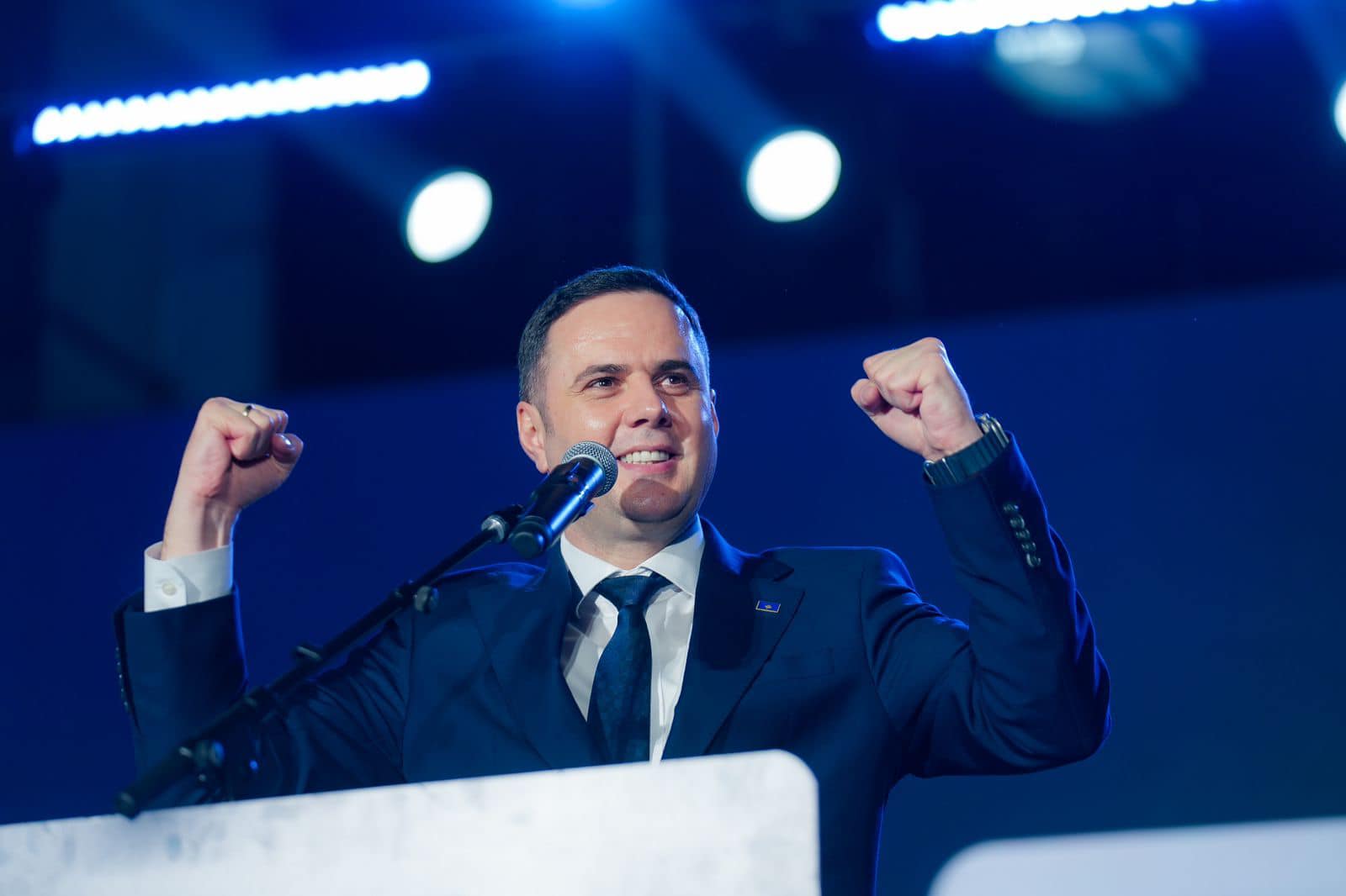 Abdixhiku kandidat për kryeministër: LDK garon e vetme, por hap listat për bashkëpunime