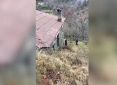 Pukë: Gjuajtën me armë drejt policëve, arrestohen të dyshuarit pas 12 orëve në rrethim