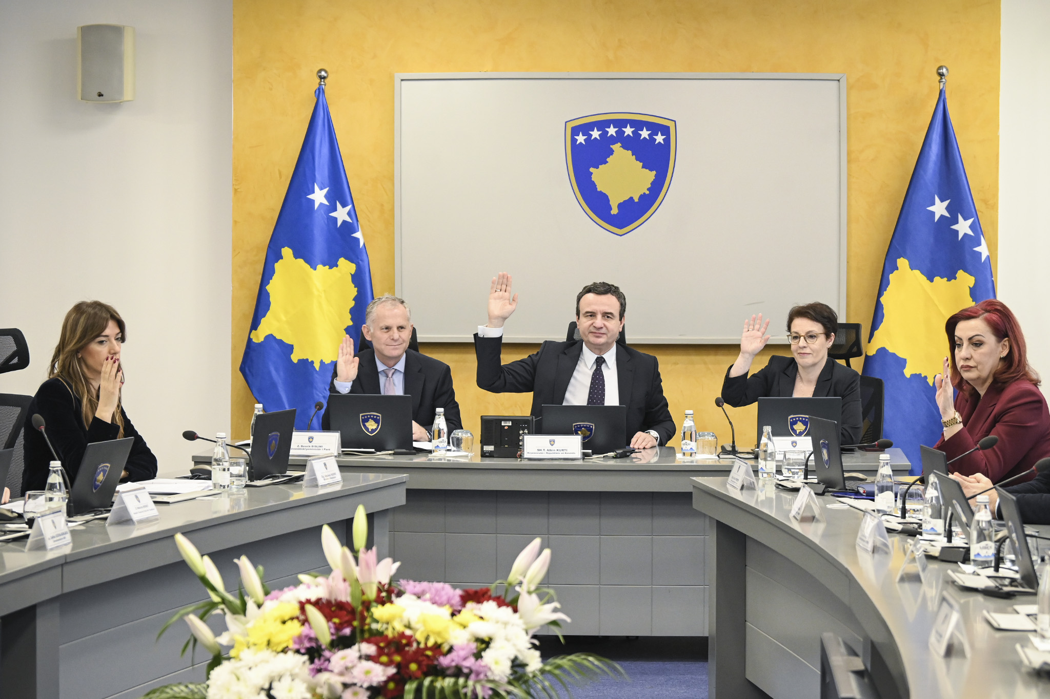 Qeveria miraton kërkesën e Ministrisë së Financave për kursime dhe ndarje