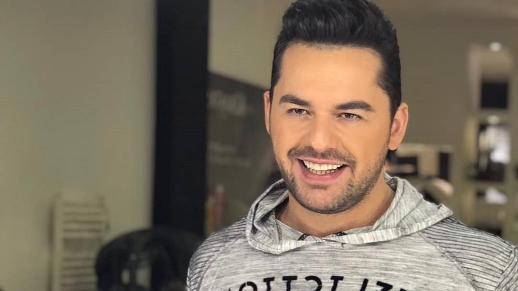 Zv.kryeministri i Maqedonisë reagon pas vdekjes së Shpat Kasapit: Muzika e tij nuk shuhet…