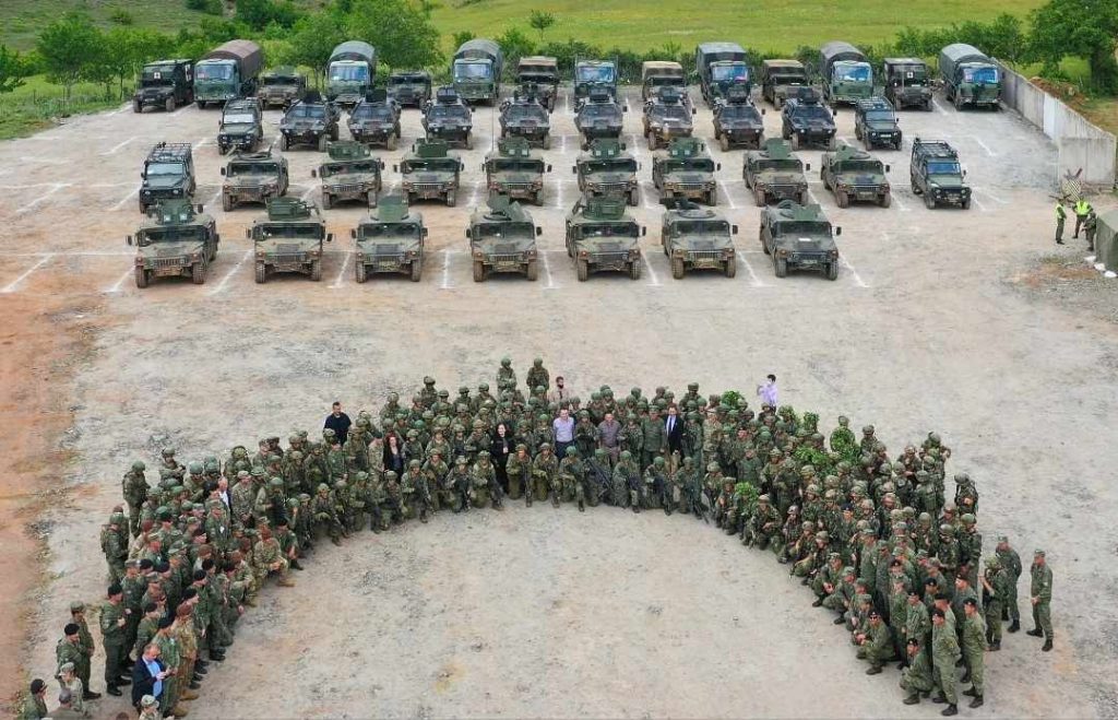 “Dita e Forcës”/ Kazermat e FSK-së nesër hapin dyert për qytetarët