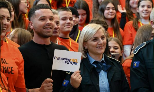 un-women-nis-16-ditet-e-aktivizmit-kunder-dhunes-me-baze-gjinore-ne-kosove-fushates-i-bashkohet-edhe-yll-limani