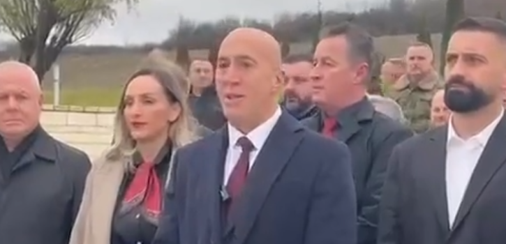 Haradinaj nga Prekazi legjendar: Nderojmë nëntorin e shqiptarëve – t’i dalim zot Kosovës