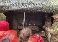 Nxënësit në kazermën “Adem Jashari” pyesin ushtarët: A frikësoheni nga lufta?