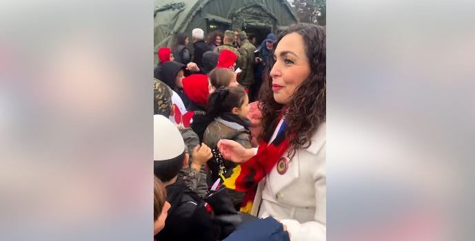 “S’e kam prit që të shoh”, presidentja mes fëmijëve në “Ditën e Forcës”