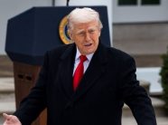 Trump: Po anuloj të gjitha dokumentet që Biden i ka nënshkruar me stilolaps