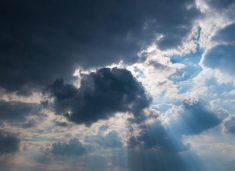 Moti stabil në ditët e para të dhjetorit, me rritje të lehtë temperaturash