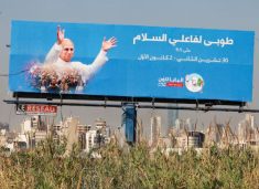 Papa Leo në Liban: Thirrje për paqe mes sulmeve të vazhdueshme ajrore nga Izraeli