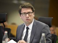 Murati akuzon ish-opozitën për bllokimin e buxhetit: Qytetarët t’ua tregojnë vendin me votë më 28 dhjetor