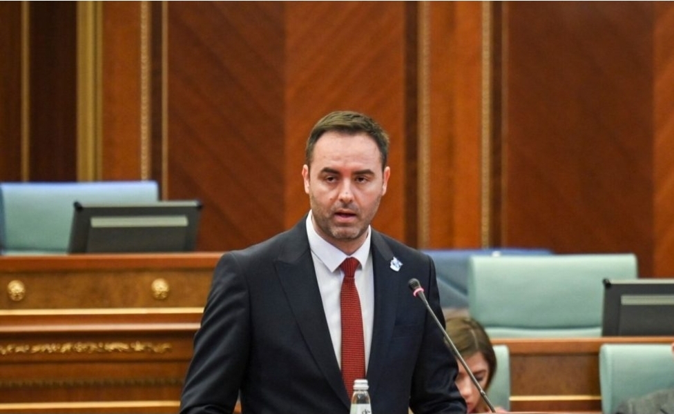 Ky deputet konfirmon se do ta votojë Glauk Konjufcën për kryeministër