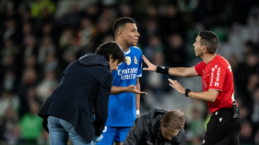 Mbappe mund të marrë një pezullim të rëndë  e ofendoi gjyqtarin