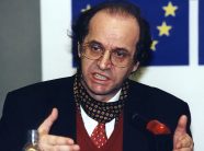 Spiropali për Rugovën: Politikan që s’ngjante me askënd – evokoi rrënjët e identitetit tonë