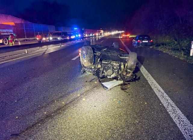 Aksident i rëndë në Zvicër  Gara e 18 vjeçarit kosovar dyshohet se përfundoi me një viktimë