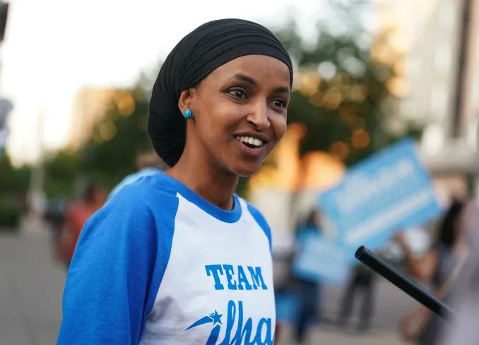 Ilhan Omar i përgjigjet Donald Trumpit pas komenteve ofenduese ndaj komunitetit somalez