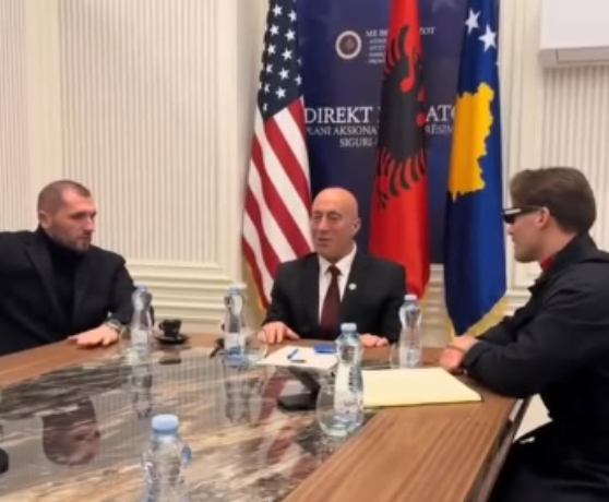 Haradinaj e pret në zyrë Bejtën – artistin e “Lules”