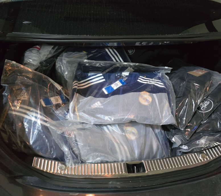 Dogana e Kosovës sekuestron mallra të padeklaruara në Vërmicë