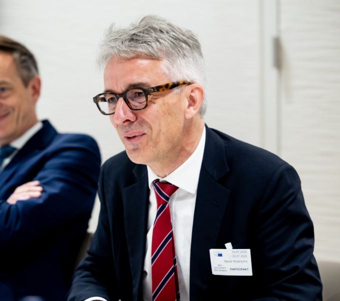 Ambasadori gjerman kritikon refuzimin e certifikimit të Listës Serbe