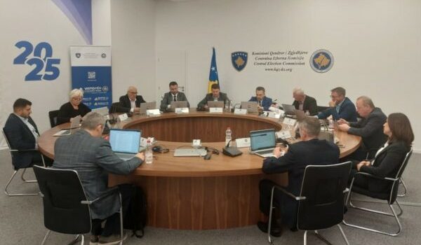 KQZ mblidhet sot, në rend dite certifikimi i Nismës