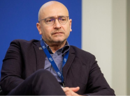 Sekretari i EFJ i drejtohet Kurtit: Ndaleni fushatën njollosëse që po zhvillohet nga Sami Kurteshi – Turp për partinë tuaj!