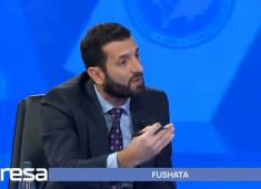 ‘VV është ajo që nuk e ka njohur flamurin e Kosovës’ Demhasaj