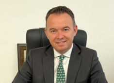 Faton Peci njofton, më 12 dhjetor mbahet seanca inauguruese e Komunës së Mitrovicës së Jugut