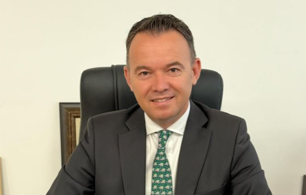 Faton Peci njofton, më 12 dhjetor mbahet seanca inauguruese e Komunës së Mitrovicës së Jugut