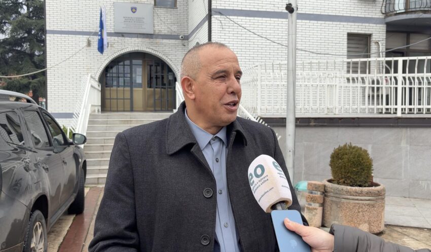 Izmir Zeqiri: Nëse ka vullnet të më takojë, jam i gatshëm t’ia dorëzojë çelësat kryetarit të ri