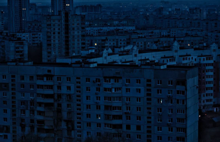 Rusia bombardon Ukrainën, SHBA thotë se është bërë përparim në bisedimet me Kievin