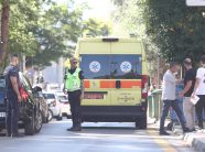 Greqi: Po luante në oborr të shtëpisë, qeni sulmon për vdekje fëmijën 2-vjeçar shqiptar