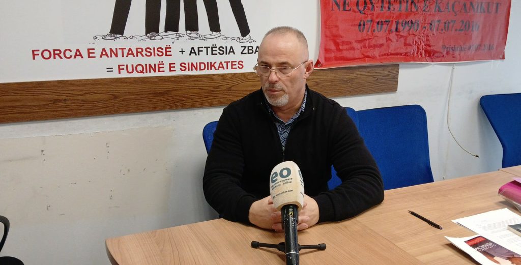 Ali Gashi: Pa unitet politik dhe pa rritje pagash rrezikohet funksionimi i administratës publike