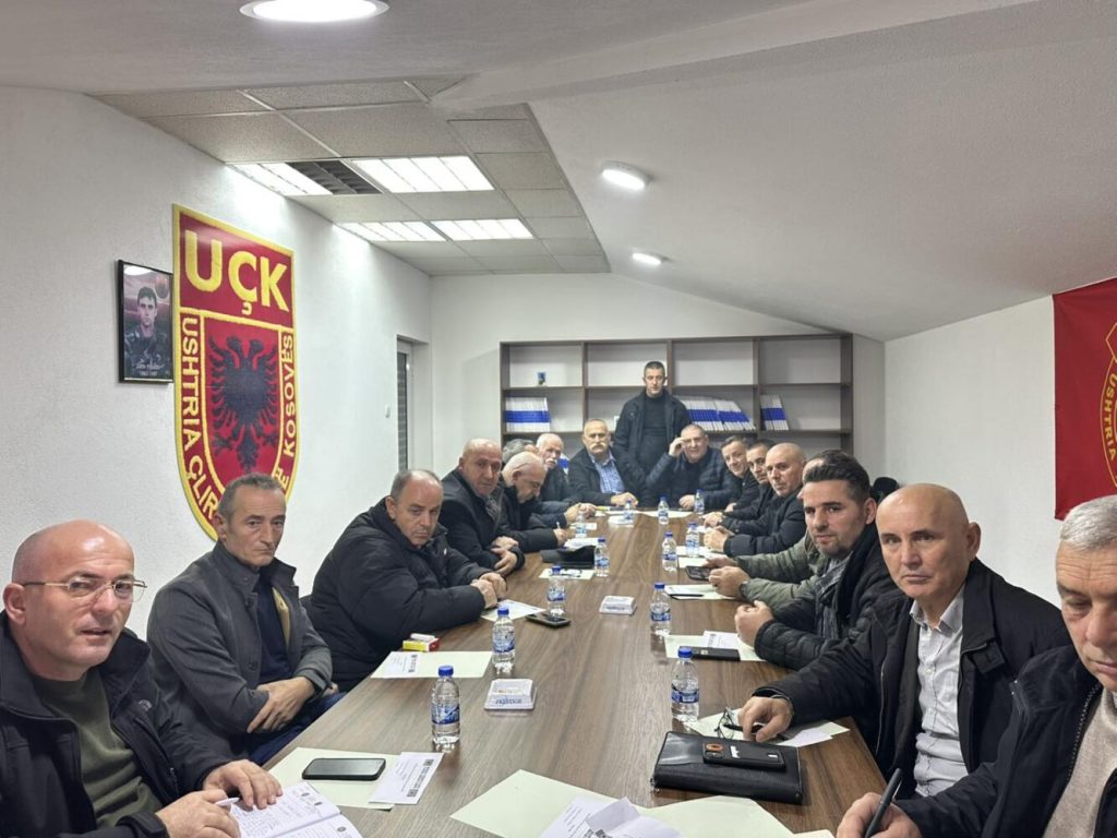 OVL-UÇK diskuton për protestën e 13 dhjetorit në Shkup