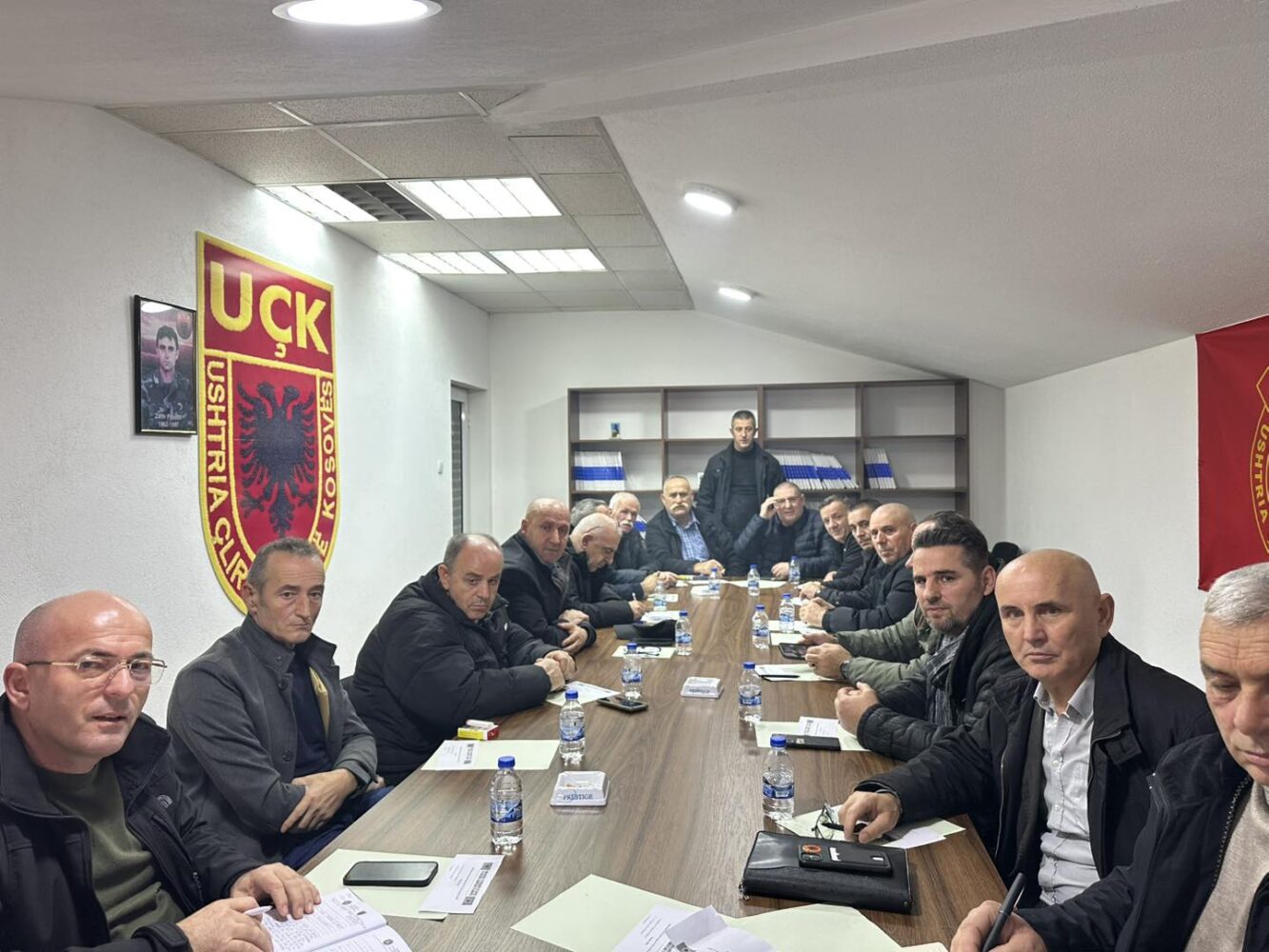 OVL-UÇK diskuton për protestën e 13 dhjetorit në Shkup