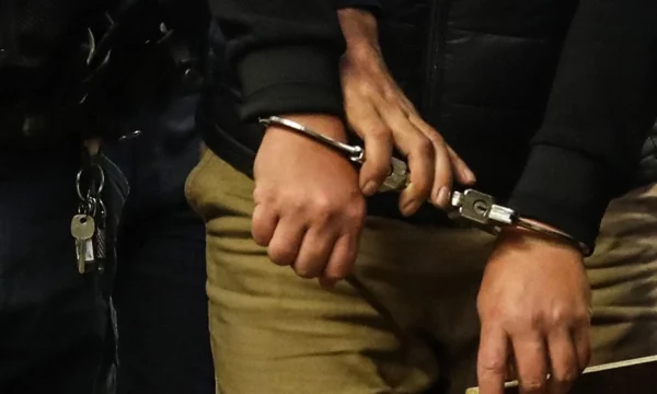 Viktima raportoi fajde, arrestohet i dyshuari që e frikësoi