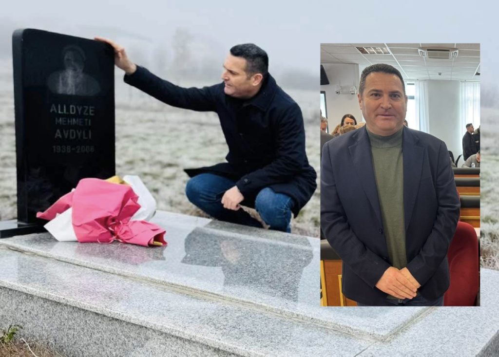 Xhavit Drenori nderon nënën në ditën e betimit si asamblist i Drenasit