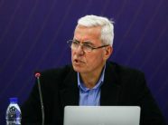 Sami Kurteshi kërkon fletëvotime më të mëdha për votuesit me vështirësi në lexim