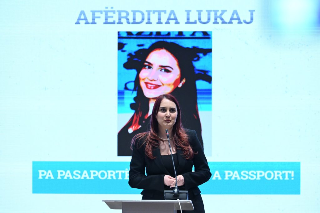 Gazetarja e Kanal 10, Afërdita Lukaj shpallet fituese e “Çmimeve Vjetore të Gazetarisë 2025” nga Asociacioni i Gazetarëve të Kosovës