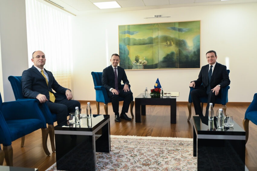 Albin Kurti emëron Imri Demelezin ministër në detyrë të Bujqësisë