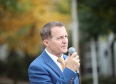 Ferit Idrizi betohet sot si i pari i Vushtrrisë