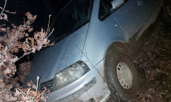 Arrestohen 6 persona për kontrabandim mallrash, u zunë në një rrugë malore në veri