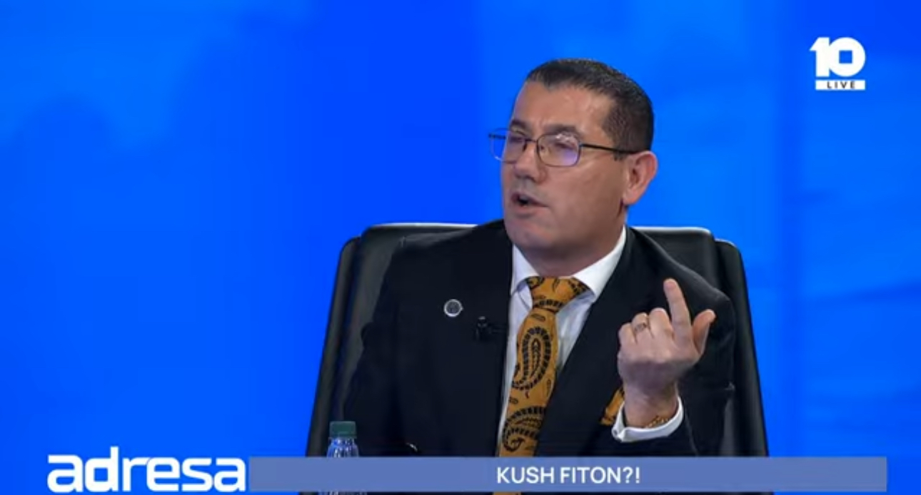 “Krejt jemi gëzu që Albin Kurti ka ardh në intervistë” – Xhevdet Smakiqi