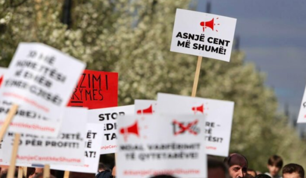 Paralajmërohet sërish shtrenjtim i çmimit të rrymës, ZRRE njofton se shqyrtimi i tarifave fillon së shpejti