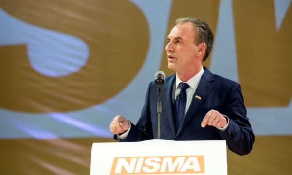 Fatmir Limaj e fillon fushatën të enjten nga Pallati i Rinisë