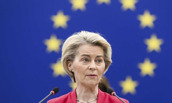 Von der Leyen paralajmëron për realitetin “e rrezikshëm” të BE-së në rendin botëror