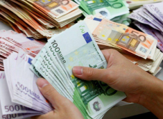 Remitencat e diasporës: Në Kosovë u dërguan 1.32 miliardë euro gjatë vitit 2024