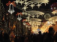 Sonte ndizen dritat për festat e fundvitit në sheshin e Prishtinës