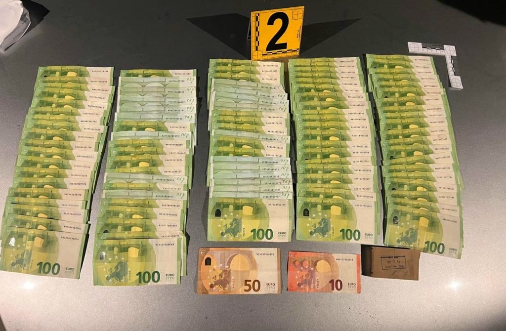 Aksioni Antikorrupsion, Prokuroria Speciale: Të dyshuarit u kapën gjatë shkëmbimit të parave