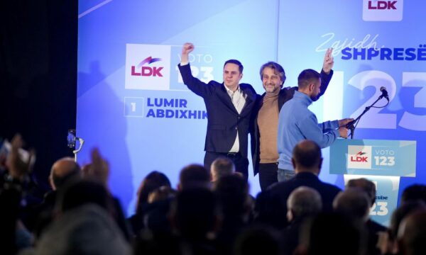 Abdixhiku mban tubim në Degën 2 në Prishtinë: T’i japim kryeqytetit qeveri që s’bllokon, por e ndihmon me 1.5 miliardë euro investime