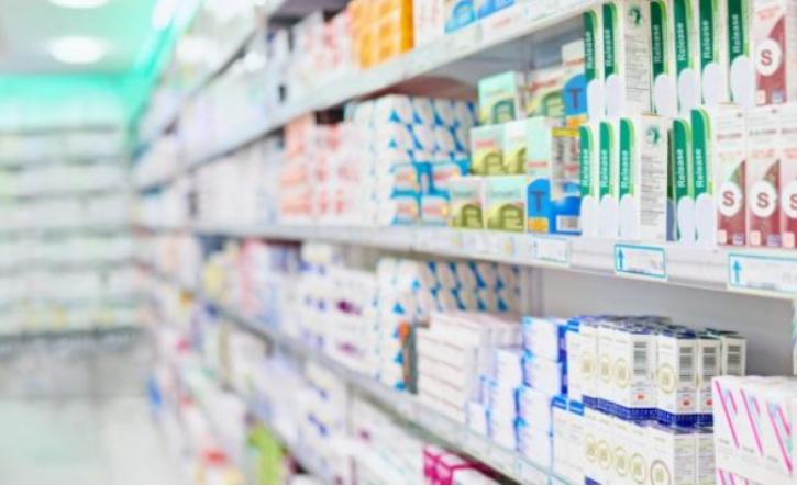 Mungesat në listën esenciale të barnave janë rritur 200 %, pavarësisht rritjes së buxhetit, thotë kryetari i Odës së Farmacistëve