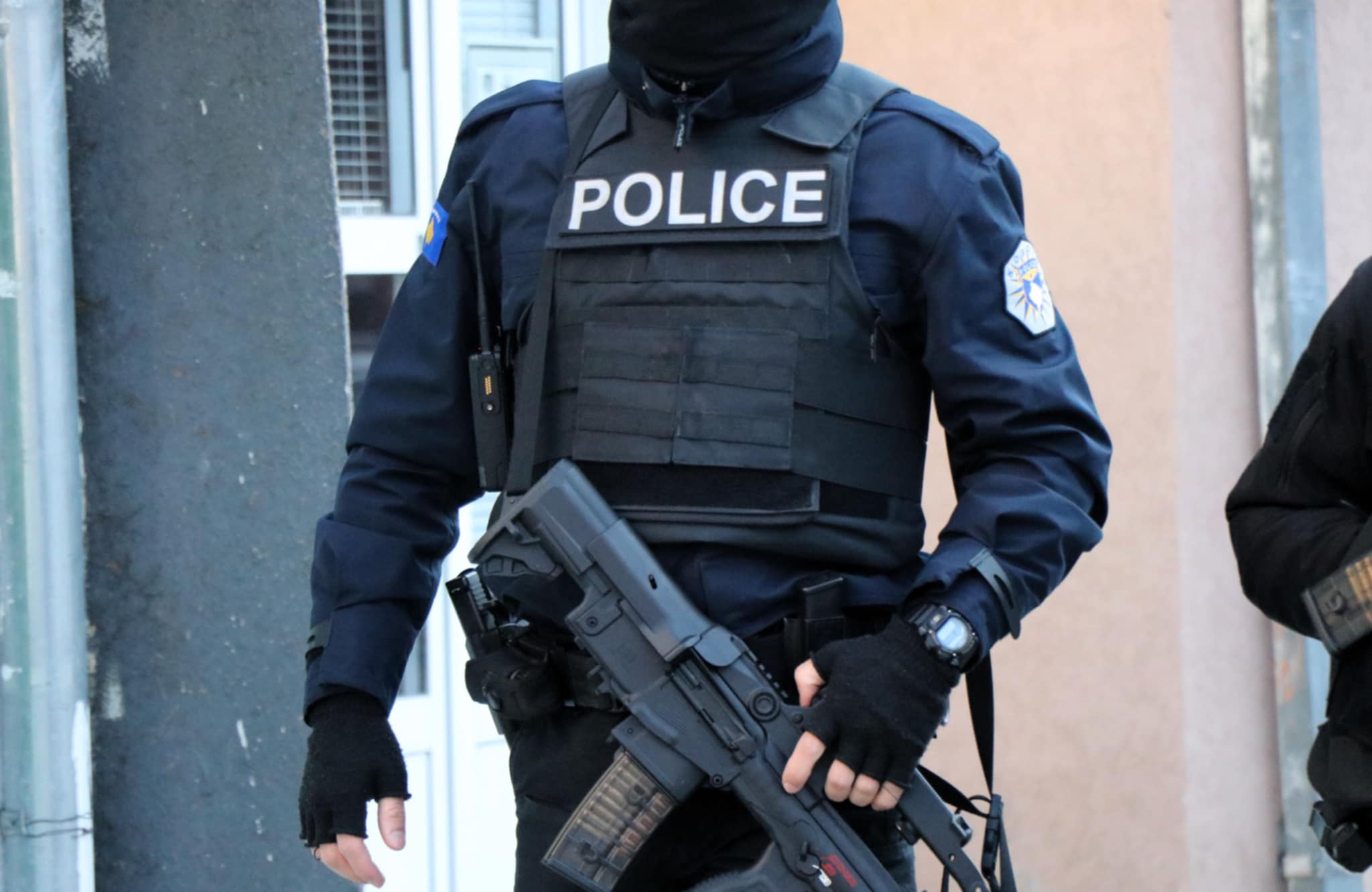 31-vjeçari i kërkuar ndërkombëtarisht ekstradohet nga Gjermania në Kosovë